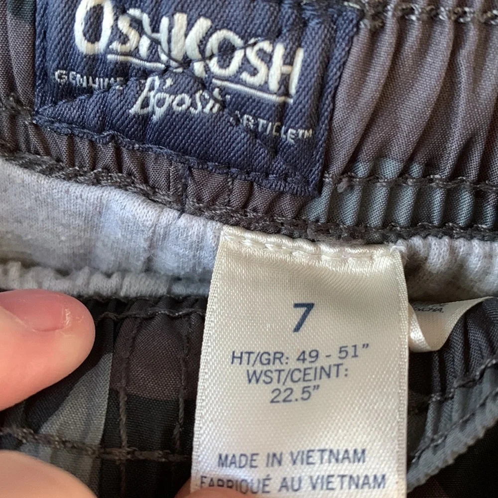 Oshkosh B’Gosh camouflage athletic pants ankle zip lined elastic waist pockets
